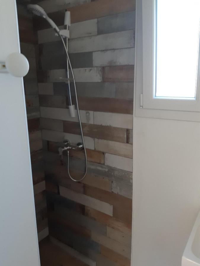 Etablissement Chez Jules Hébergement de vacances *